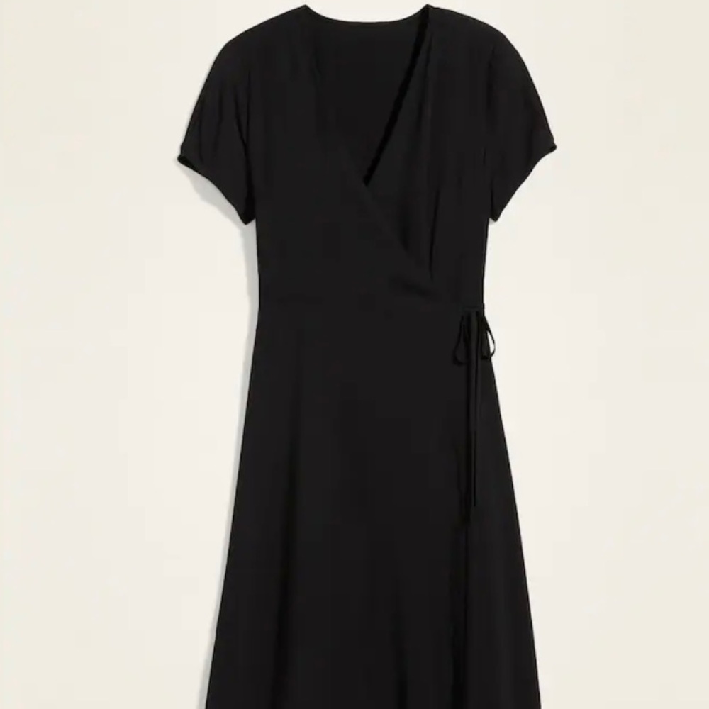 NWT Old Navy Fit & Flare Tie-Waist Wrap Midi Dress